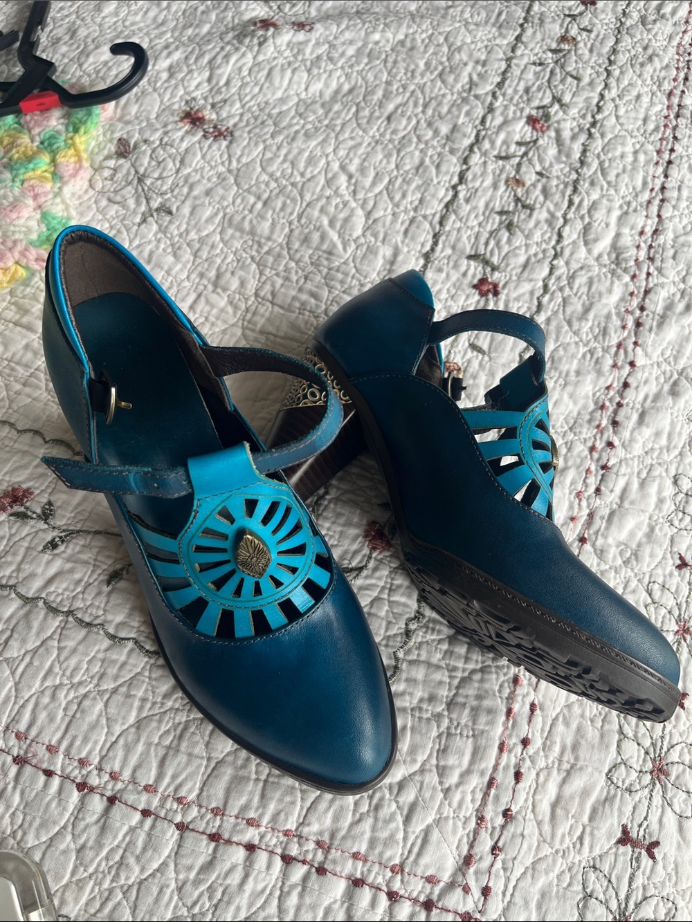 Crazycatz  Teal Cutout Mary Jane Pumps - Teal 37/7